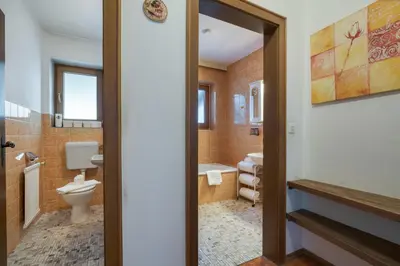 Ein Badezimmer in der Unterkunft Apartment Klaus