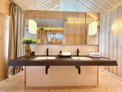 Grundriss der Unterkunft INFINITY SKY LODGE by belle-stay HEATED POOL, SAUNA and LIFT