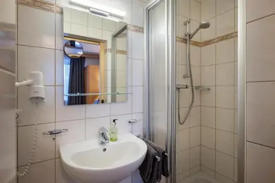 Ein Badezimmer in der Unterkunft Chalet Veronika
