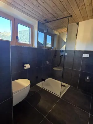 Ein Badezimmer in der Unterkunft Resi´s Stadthaus
