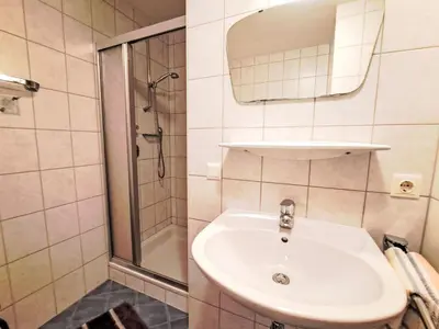 Ein Badezimmer in der Unterkunft Apartment Weißbacher by Interhome