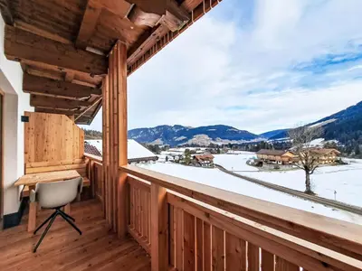 Ein allgemeiner Bergblick oder ein Berglick von der Ferienwohnung aus
