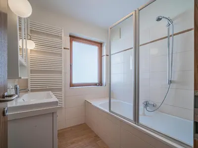 Ein Badezimmer in der Unterkunft Hohe Tauern
