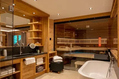 Ein Badezimmer in der Unterkunft Chalet Residenz Mühlermoos - Chalet Waldbühne