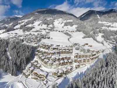 Chalet in Neukirchen by the Slopes im Winter