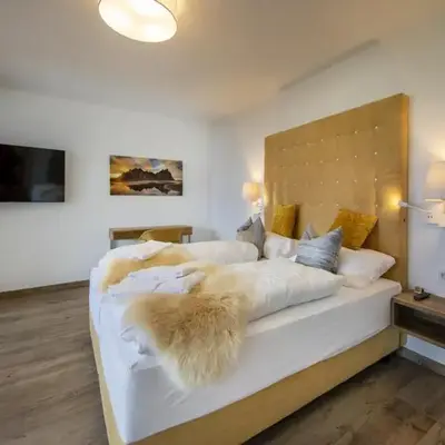 Chalet with Ski Access