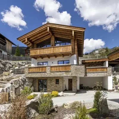 Chalet with Sauna Near Ski Bus