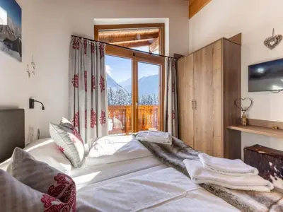 Ein Bett oder Betten in einem Zimmer der Unterkunft Chalet near Wildkogel Arena
