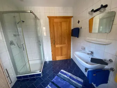 Ein Badezimmer in der Unterkunft Apartment App- Gabriela by Interhome
