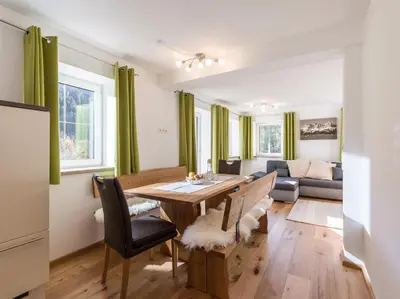 Ein Sitzbereich in der Unterkunft Mauerhof Ferienwohnungen am Bauernhof