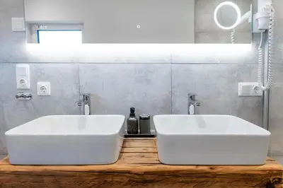 Ein Badezimmer in der Unterkunft Tirolee Marchegg - Dog Friendly Comfort Apartment Wildschönau PremiumCard