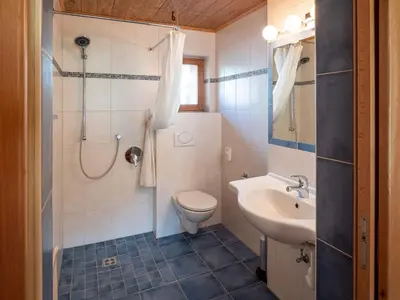 Ein Badezimmer in der Unterkunft Almliesl JOTI-687