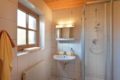 Ein Badezimmer in der Unterkunft Haus Sonnenschein