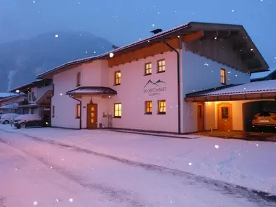 Sportchalet Zillertal im Winter