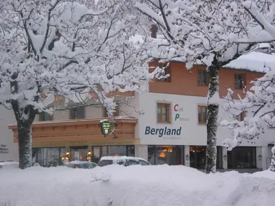 Haus Bergland im Winter