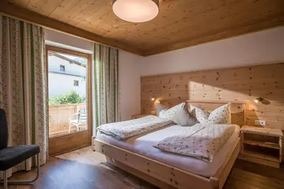 Ein Bett oder Betten in einem Zimmer der Unterkunft Apart Dengg