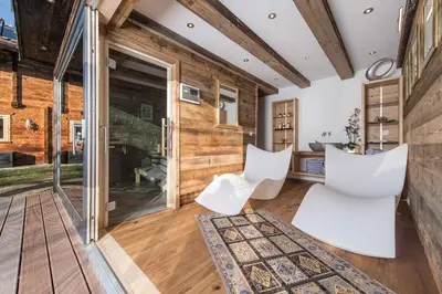 Ein Sitzbereich in der Unterkunft Logenplatz Zillertal