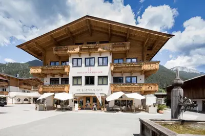 Das Gebäude in dem sich das Hotel befindet