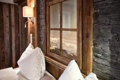 Ein Bett oder Betten in einem Zimmer der Unterkunft Hotel & Appartements Heigenhauser