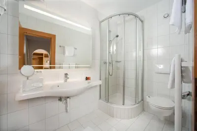 Ein Badezimmer in der Unterkunft Hotel Bruno