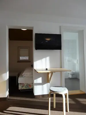 TV/Unterhaltungsangebot in der Unterkunft Bhome Gästehaus b&b / Apartments