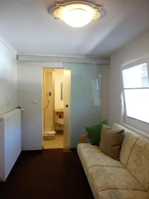 Ein Badezimmer in der Unterkunft Bhome Gästehaus b&b / Apartments