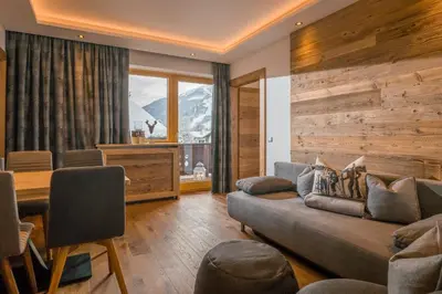 Ein Sitzbereich in der Unterkunft Haus Central