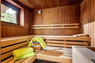 Ein Sitzbereich in der Unterkunft Hotel ALPINJUWEL 3-Sterne Superior