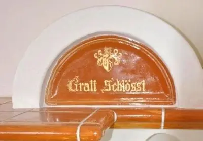 Ein Zertifikat, Auszeichnung, Logo oder anderes Dokument, das in der Unterkunft Apartment Grattschlössl ausgestellt ist