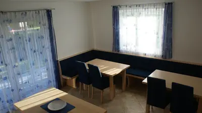 Ein Sitzbereich in der Unterkunft Ferienhaus Wieser