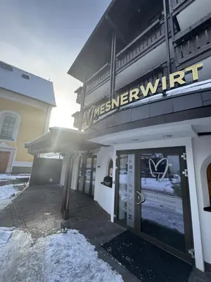 Das Gebäude in dem sich das Hotel befindet