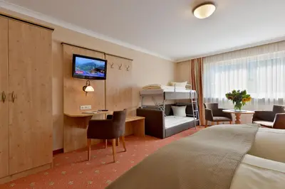 TV/Unterhaltungsangebot in der Unterkunft Hotel Mesnerwirt - Bergblick & Tiroler Küche