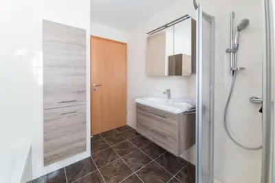 Ein Badezimmer in der Unterkunft Apart Steiner