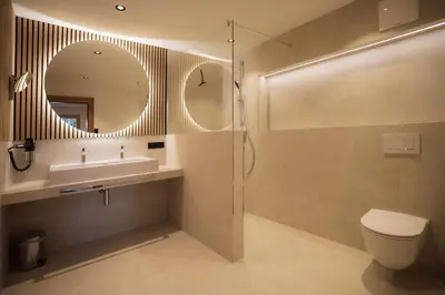 Ein Badezimmer in der Unterkunft Appartements Casa Nuova
