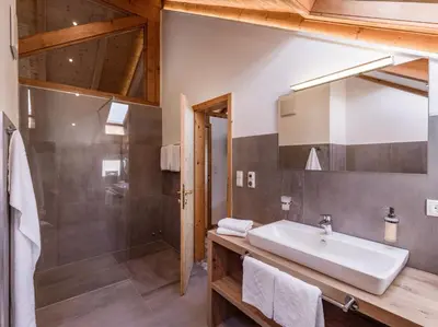 Ein Badezimmer in der Unterkunft Hotel Gänsleit
