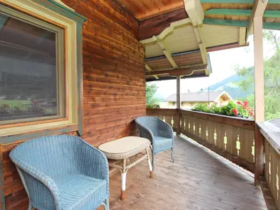 Ein Sitzbereich in der Unterkunft Apartment Neukirchen near Ski Slopes