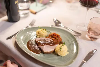 Essen im Hotel oder in der Nähe