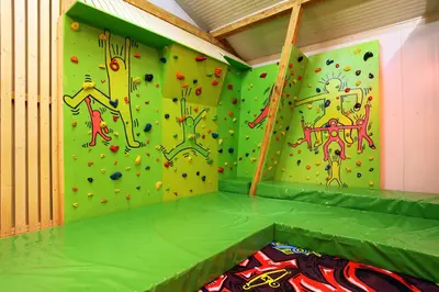 Der Kid's Club in der Unterkunft Berghütte Burgweghof Jugendgästehaus