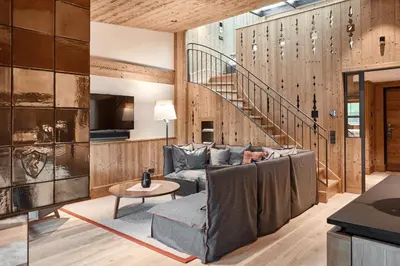 Ein Sitzbereich in der Unterkunft Kitzbühel Lodge
