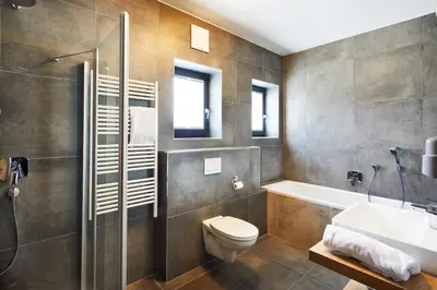 Ein Badezimmer in der Unterkunft Kristall Plaza