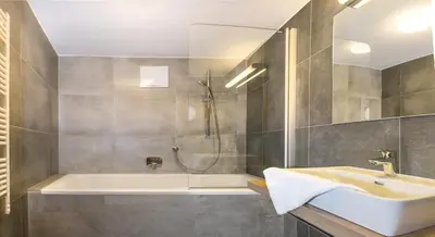 Ein Badezimmer in der Unterkunft Kristall Plaza