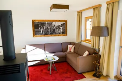 Ein Sitzbereich in der Unterkunft Alpin Residenzen Panoramabahn by Alpina-Holiday