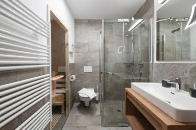 Ein Badezimmer in der Unterkunft Alpin Residenzen Panoramabahn by Alpina-Holiday
