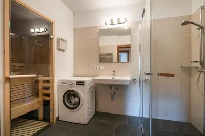 Ein Badezimmer in der Unterkunft Alpin Residenzen Panoramabahn by Alpina-Holiday