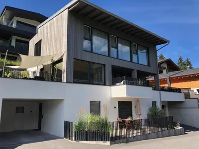 Das Gebäude in dem sich die Ferienwohnung befindet