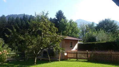 Ein Garten an der Unterkunft Ferienwohnung Hauser