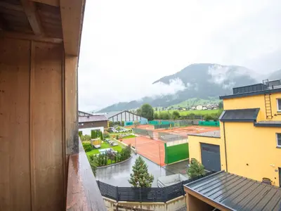 Ein allgemeiner Bergblick oder ein Berglick von der Ferienwohnung aus
