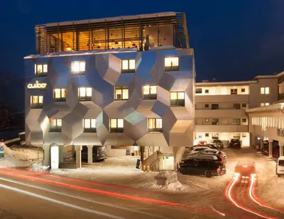 Das Gebäude in dem sich das Hotel befindet
