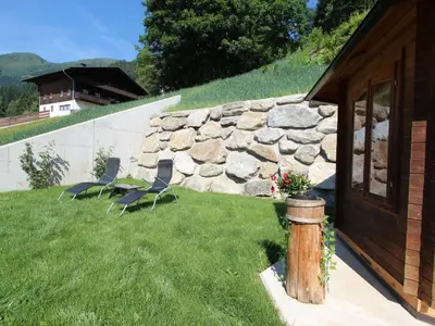 Ein allgemeiner Bergblick oder ein Berglick von der Ferienwohnung aus
