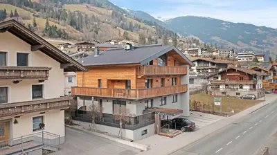 Ein allgemeiner Bergblick oder ein Berglick von der Ferienwohnung aus